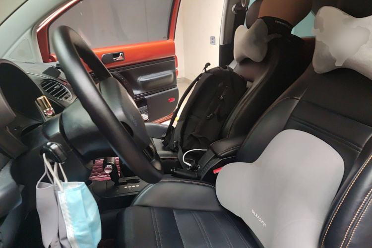 Used Volkswagen Beetle 2010 2.0 BlackOrange Comfort Edition Left Front Seat