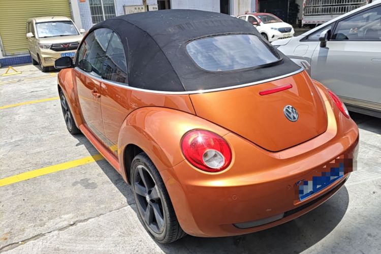 Used Volkswagen Beetle 2010 2.0 BlackOrange Convertible Luxury Edition Rear Left 45 Deg