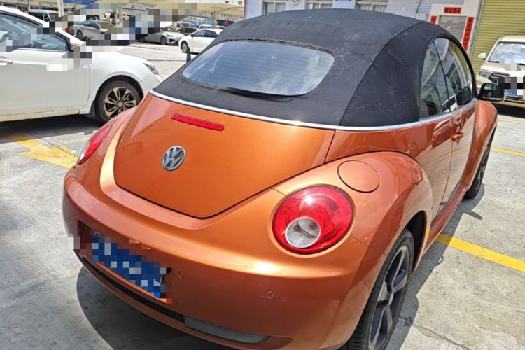 Used Volkswagen Beetle 2010 2.0 BlackOrange Convertible Luxury Edition Rear Right 45 Deg