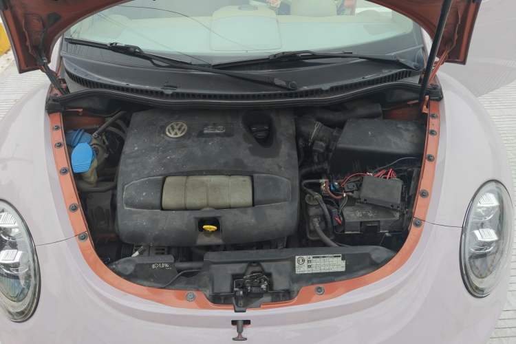Used Volkswagen Beetle 2010 2.0 BlackOrange Convertible Luxury Edition Engine Bay