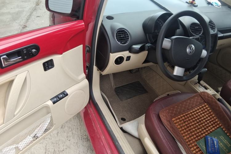 Used Volkswagen Beetle 2010 1.6 AT Driver Seat