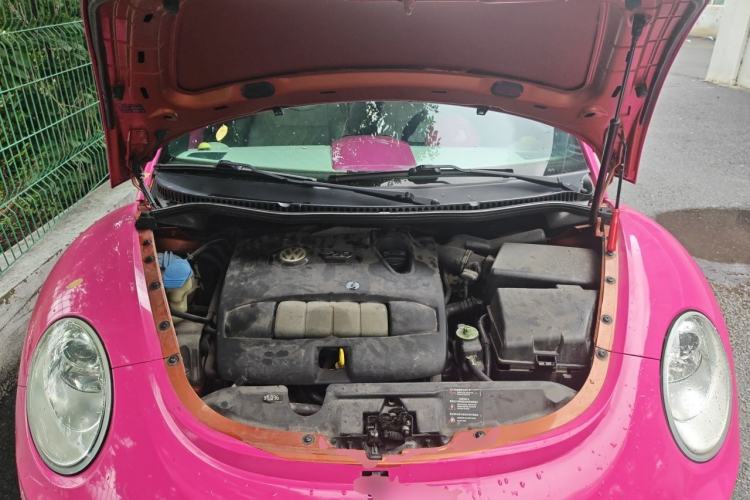 Used Volkswagen Beetle 2010 2.0 BlackOrange Convertible Luxury Edition Engine Bay