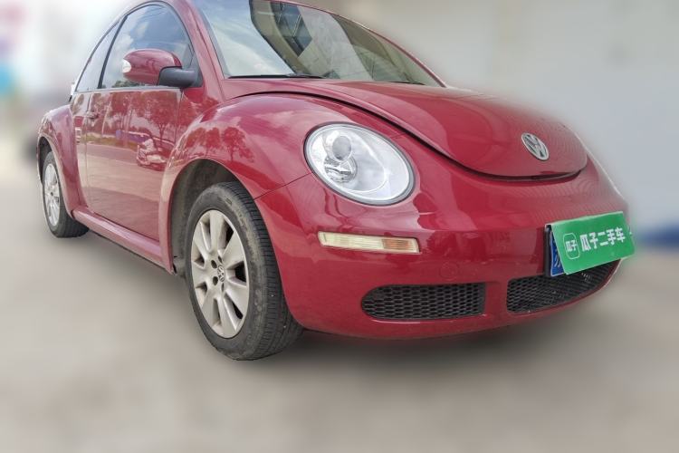 Used Volkswagen Beetle 2010 1.6 AT Front Right 45 Deg