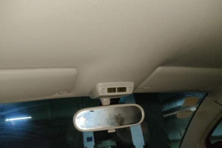 Used Volkswagen Beetle 2010 1.6 AT Headliner