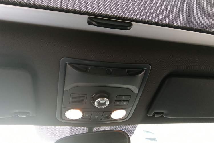 Used Volkswagen Beetle 2010 2.0 BlackOrange Luxury Edition Headliner