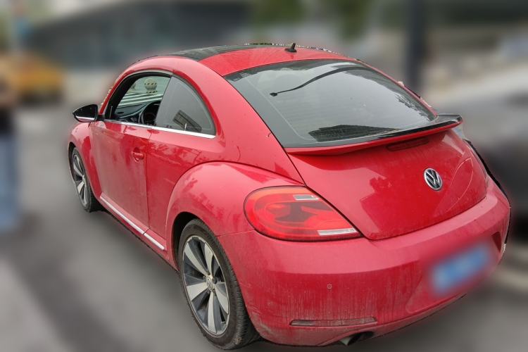 Used Volkswagen Beetle 2010 2.0 BlackOrange Luxury Edition Rear Left 45 Deg