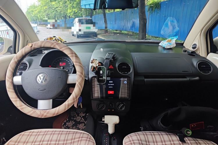 Used Volkswagen Beetle 2010 1.6 AT Center Console