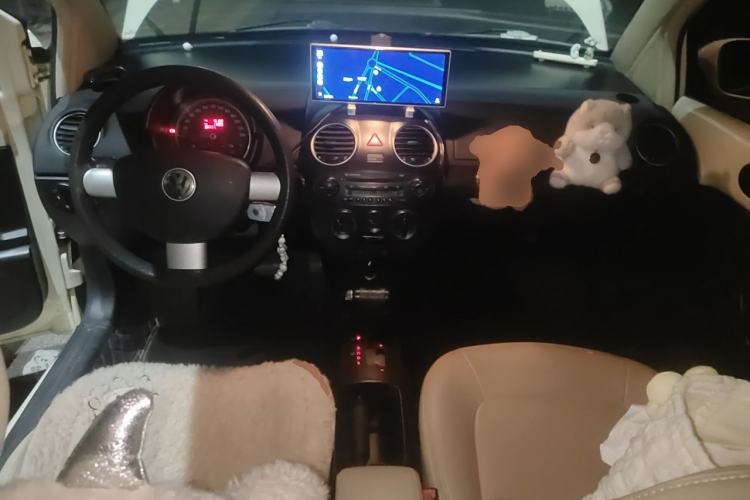 Used Volkswagen Beetle 2010 1.6 AT Center Console