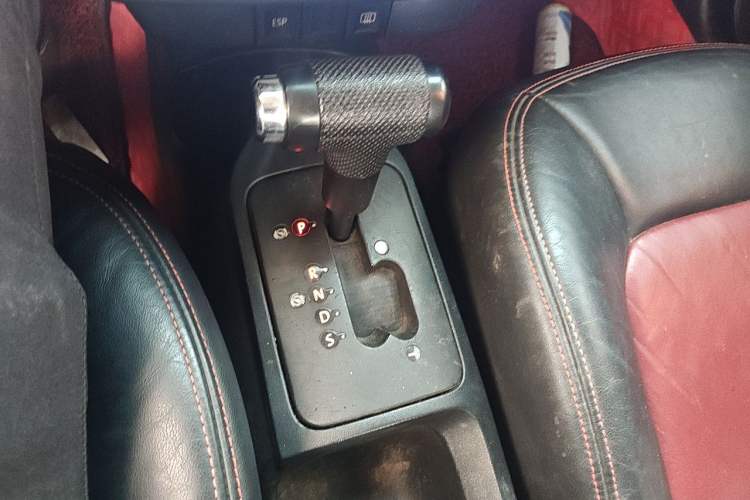 Used Volkswagen Beetle 2010 1.6 AT Gear Lever
