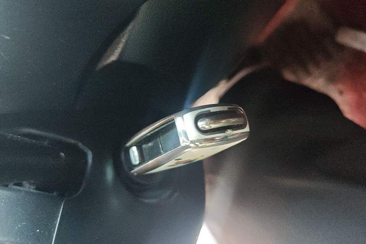 Used Volkswagen Beetle 2010 1.6 AT Vehicle Key