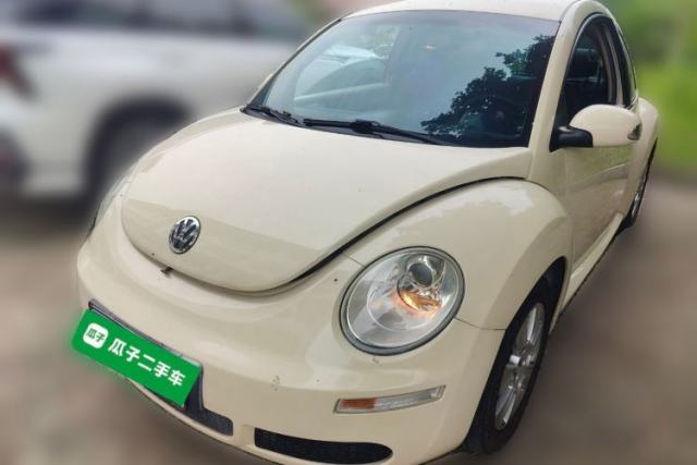 Ojetý Volkswagen Beetle 2010 1.6 AT