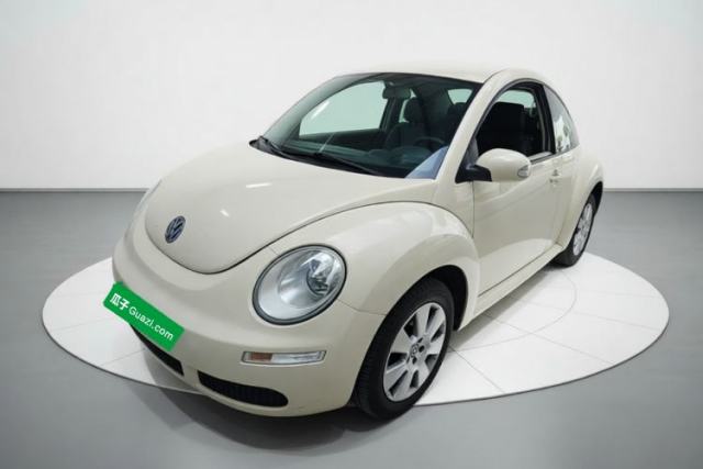 Ojetý Volkswagen Beetle 2010 1.6 AT