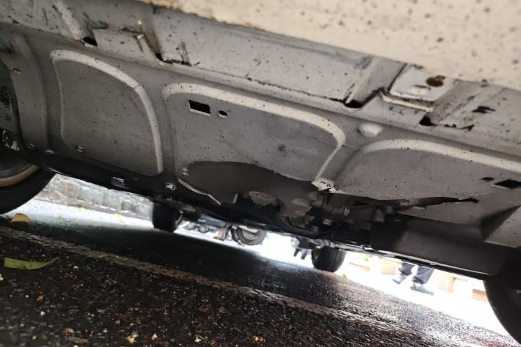 Used Volkswagen Beetle 2010 2.0 BlackOrange Comfort Edition Chassis Front