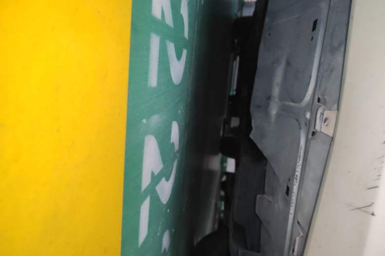 Used Volkswagen Beetle 2010 1.6 AT Chassis Front