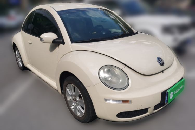 Used Volkswagen Beetle 2010 1.6 AT Front Right 45 Deg
