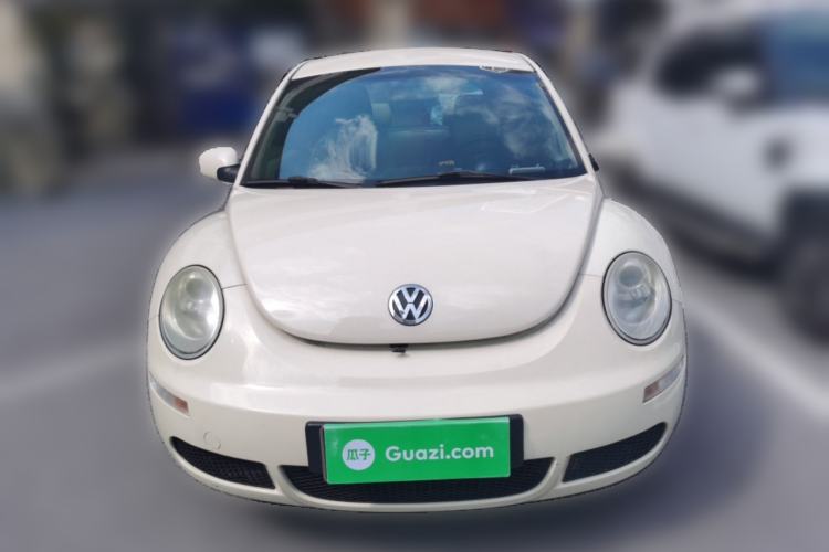 Used Volkswagen Beetle 2010 1.6 AT Front