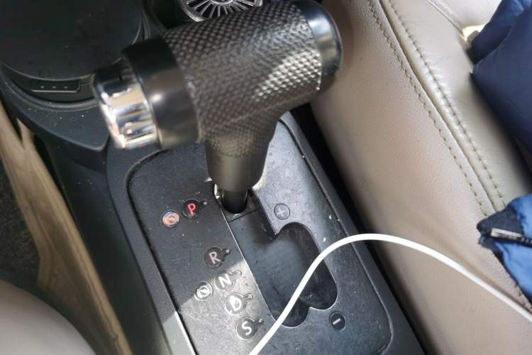 Used Volkswagen Beetle 2010 1.6 AT Gear Lever