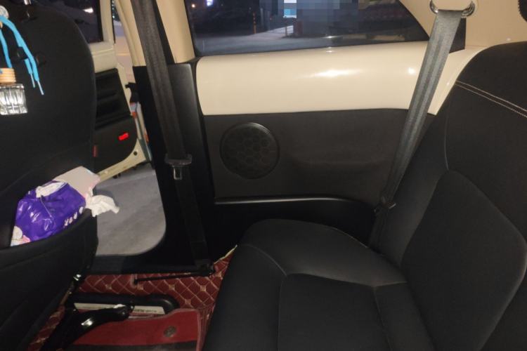 Used Volkswagen Beetle 2010 1.6 AT Left Rear Seat