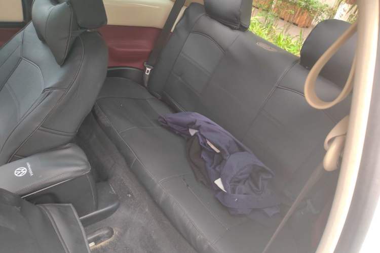 Used Volkswagen Beetle 2010 1.6 AT Left Rear Seat