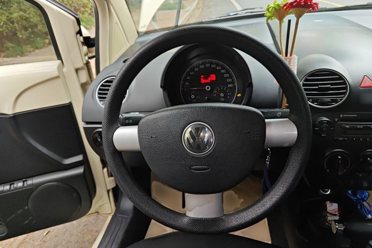 Used Volkswagen Beetle 2010 1.6 AT Steering Wheel