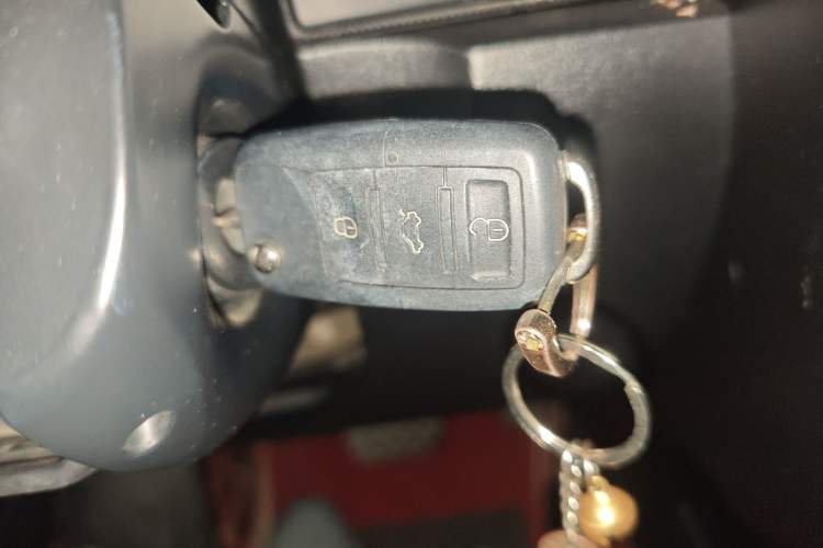 Used Volkswagen Beetle 2010 1.6 AT Vehicle Key
