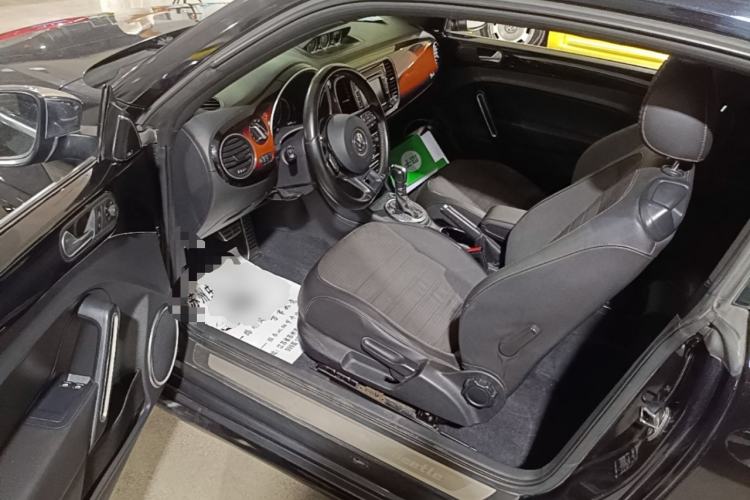 Used Volkswagen Beetle 2013 1.4TSI Fender Rock Edition Driver Seat