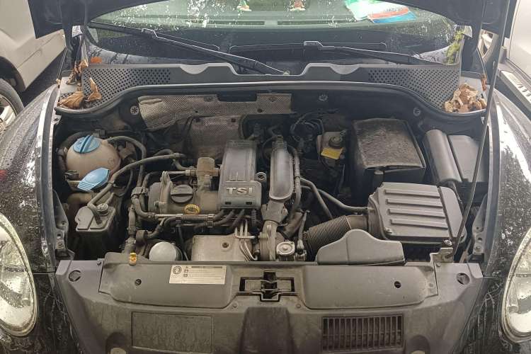 Used Volkswagen Beetle 2013 1.2TSI Fashion Edition Engine Bay