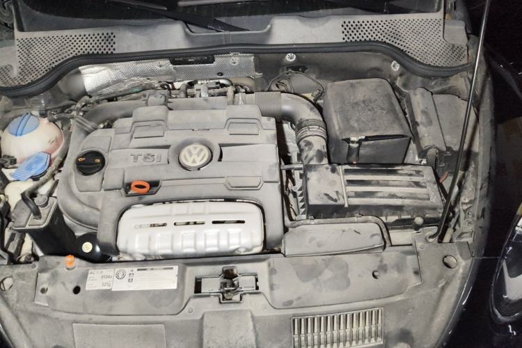 Used Volkswagen Beetle 2013 1.4TSI Fender Rock Edition Engine Bay