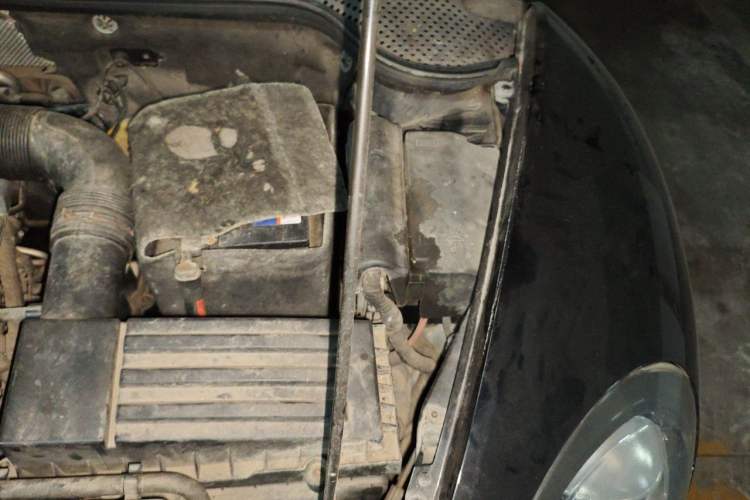 Used Volkswagen Beetle 2013 1.4TSI Fashion Edition Engine Bay Left