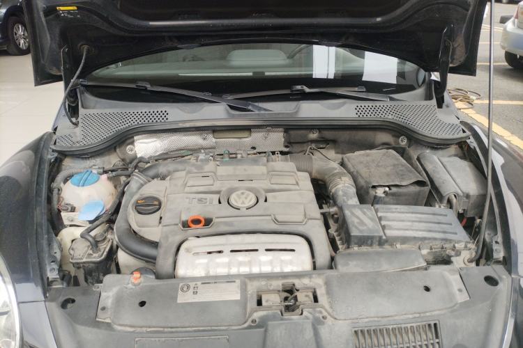 Used Volkswagen Beetle 2013 1.4TSI Fashion Edition Engine Bay
