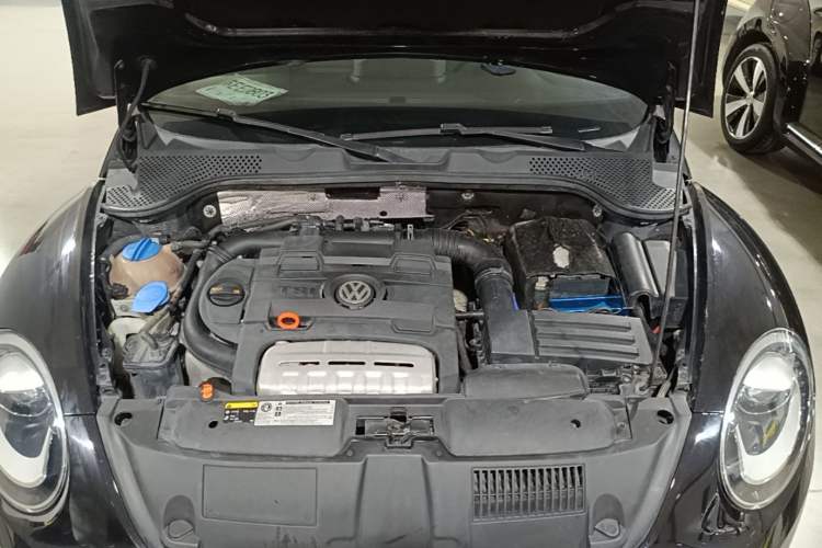 Used Volkswagen Beetle 2013 1.4TSI Fender Rock Edition Engine Bay