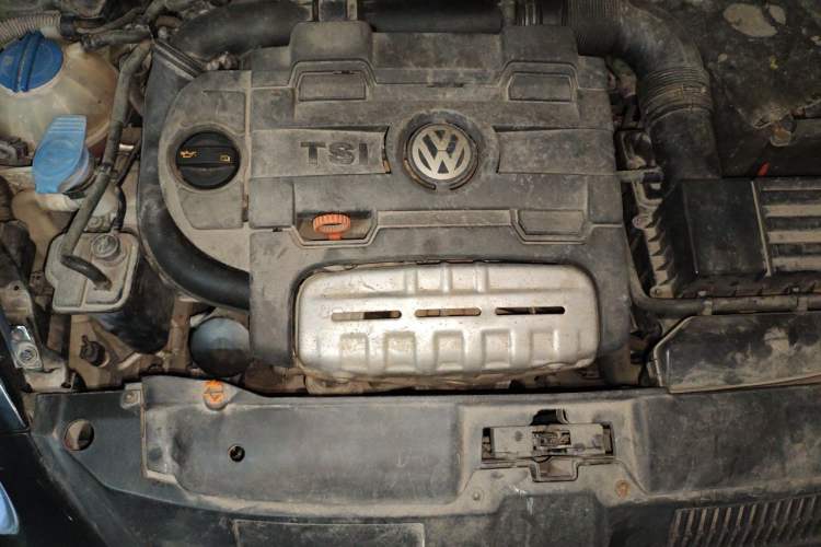 Used Volkswagen Beetle 2013 1.4TSI Fashion Edition Engine Bay
