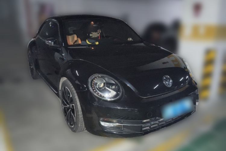Used Volkswagen Beetle 2013 1.4TSI Fender Rock Edition Front Right 45 Deg