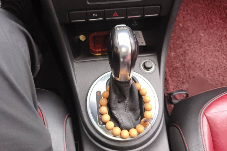 Used Volkswagen Beetle 2013 1.4TSI Luxury Model Gear Lever