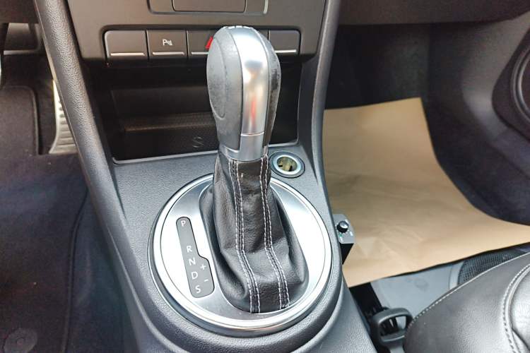 Used Volkswagen Beetle 2013 1.4TSI R-Line Gear Lever