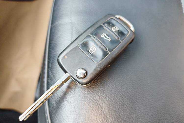 Used Volkswagen Beetle 2013 1.4TSI R-Line Interior 1