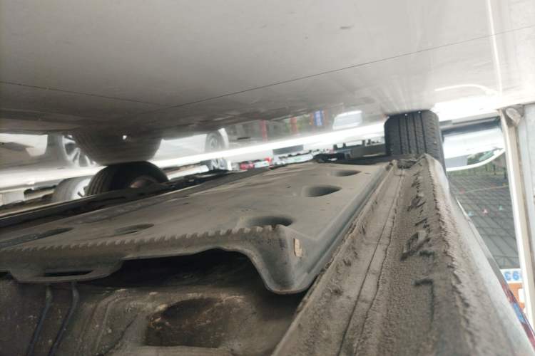 Used Volkswagen Beetle 2013 1.4TSI Fashion Edition Left Side Sill