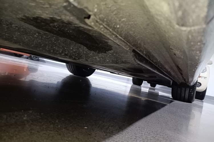 Used Volkswagen Beetle 2013 1.4TSI Fender Rock Edition Left Side Sill