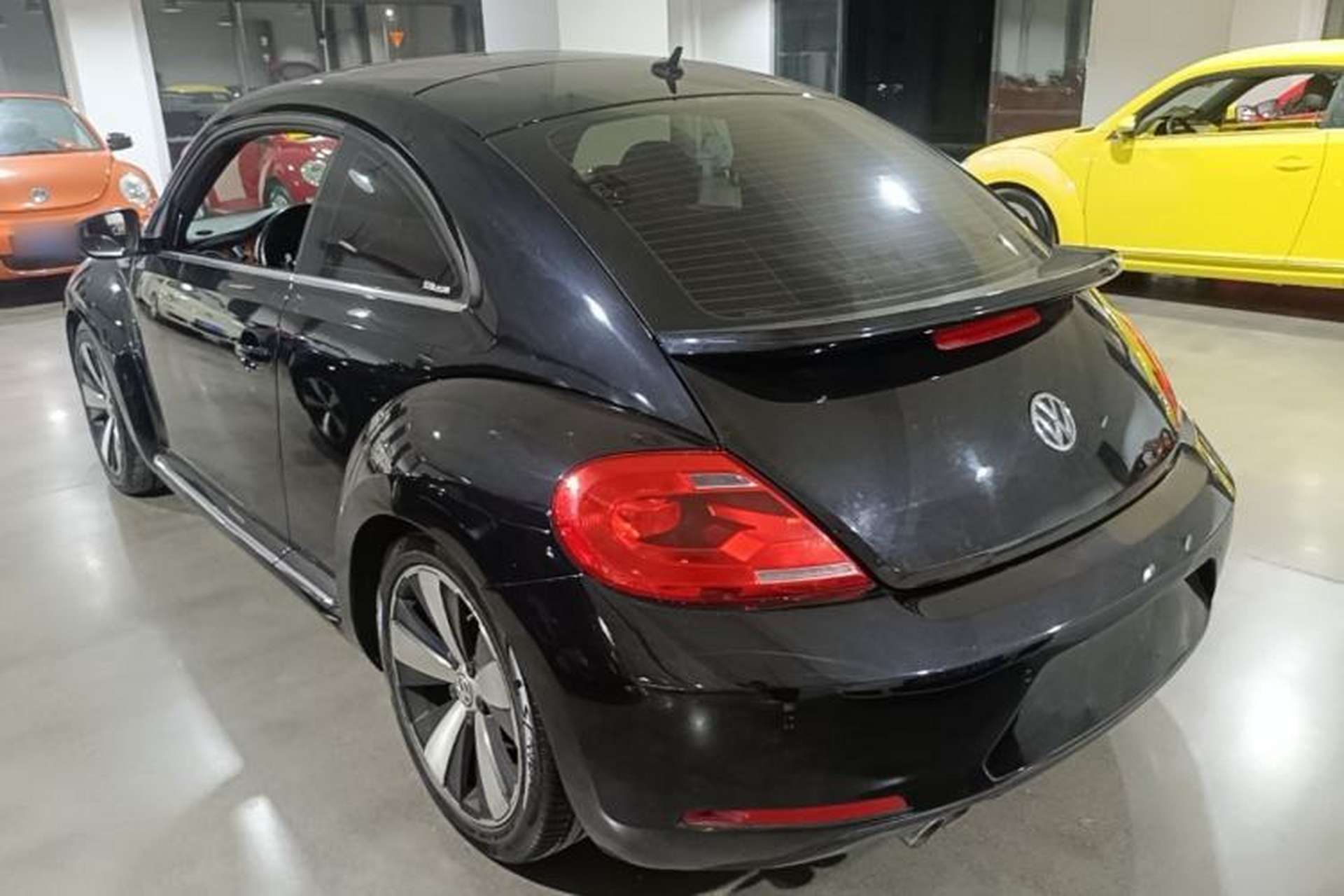 Used Volkswagen Beetle 2013 1.4TSI Fender Rock Edition Rear Left 45 Deg