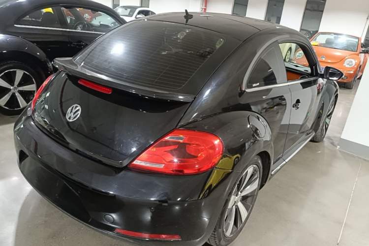 Used Volkswagen Beetle 2013 1.4TSI Fender Rock Edition Rear Right 45 Deg