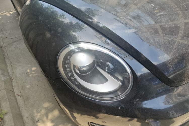 Used Volkswagen Beetle 2013 1.4TSI Fashion Edition Right Front Headlight