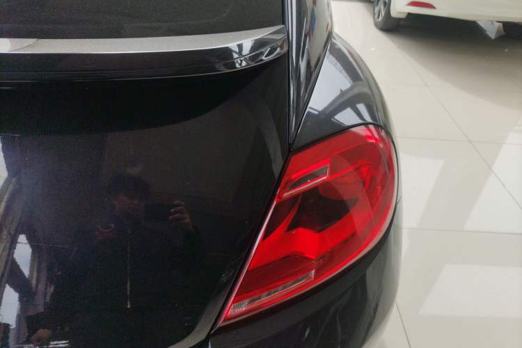 Used Volkswagen Beetle 2013 1.4TSI Fashion Edition Right Rear Taillight