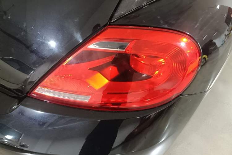 Used Volkswagen Beetle 2013 1.4TSI Fender Rock Edition Right Rear Taillight