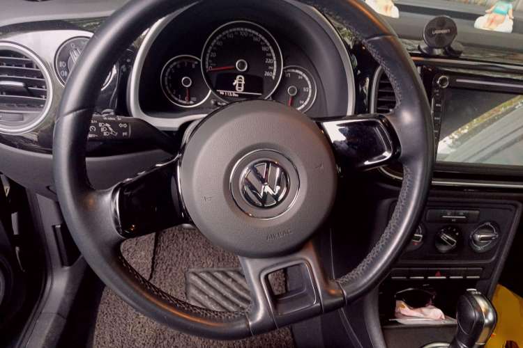Used Volkswagen Beetle 2013 1.2TSI Fashion Edition Steering Wheel