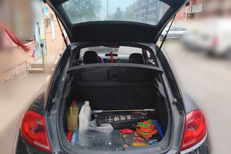Used Volkswagen Beetle 2013 1.4TSI Luxury Model Trunk