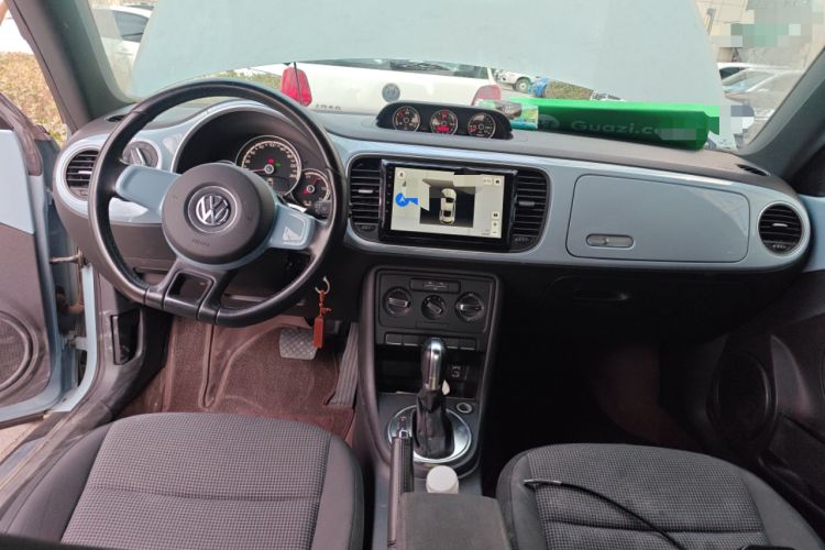 Used Volkswagen Beetle 2013 1.4TSI Fashion Edition Center Console
