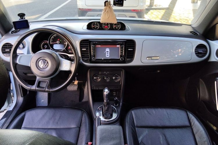 Used Volkswagen Beetle 2013 1.4TSI Fashion Edition Center Console