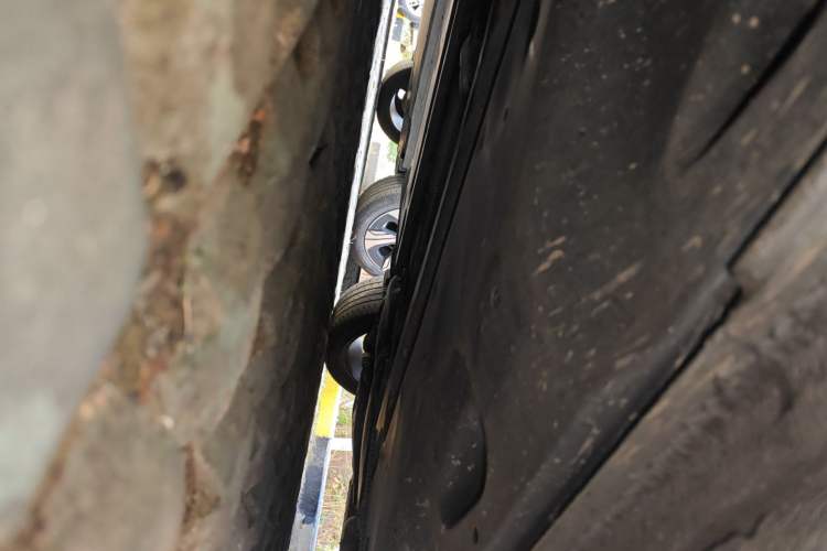Used Volkswagen Beetle 2013 2.0 TSI Top-Trim Model Chassis Front Left