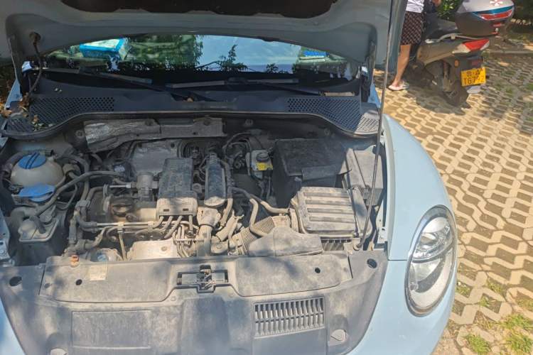 Used Volkswagen Beetle 2013 1.2TSI Fashion Edition Engine Bay Left