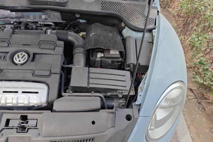 Used Volkswagen Beetle 2013 1.4TSI Fashion Edition Engine Bay Left